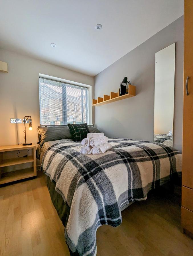 Quayside Apartment With Riverside Views & Parking Newcastle-upon-Tyne Extérieur photo